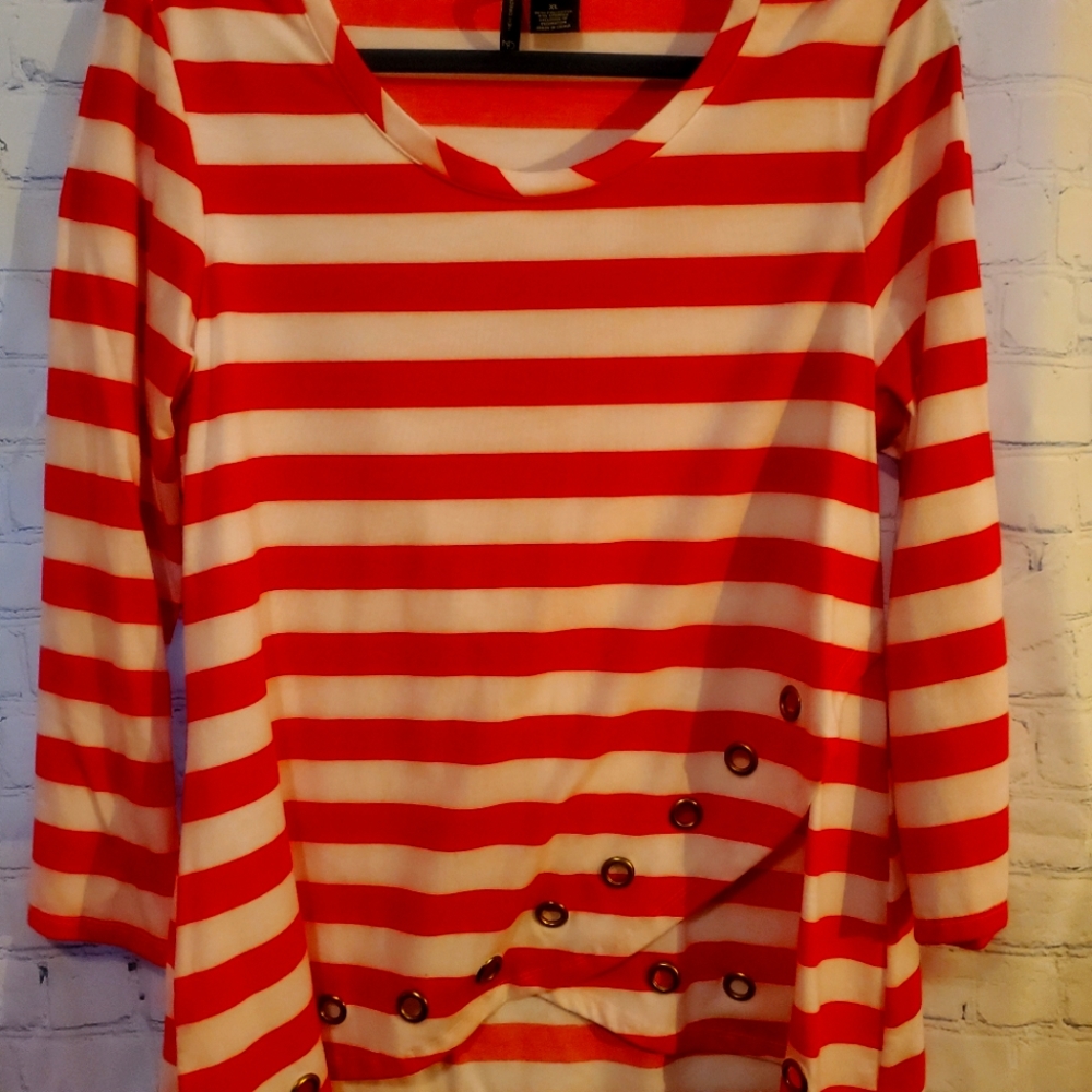 New Direction top, res, xl